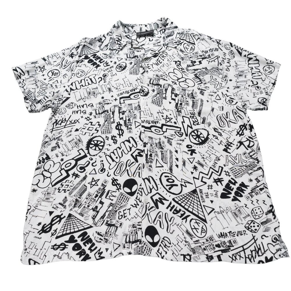No Boundaries Short Sleeve Button Up Shirt Mens Size XL White All Over Print